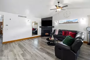 164 N Wildhorse Dr, New Castle, CO 81647 - Photo 6