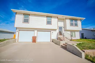 2319 Meadow Cir, Rifle, CO 81650 - Photo 2
