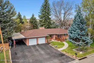 590 Steele St, Craig, CO 81625 - Photo 2
