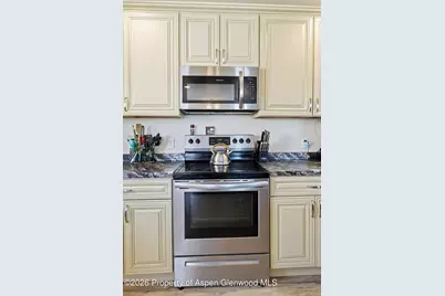 2010 E Ballard Ave, Silt, CO 81652 - Photo 8