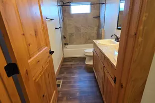 189 Redstone Dr, New Castle, CO 81647 - Photo 12