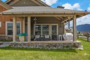 829 Ute Cir, New Castle, CO 81647 - Photo 32