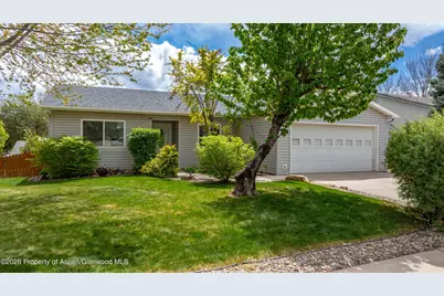 1717 Orchard Avenue, Silt, CO 81652 - Photo 2