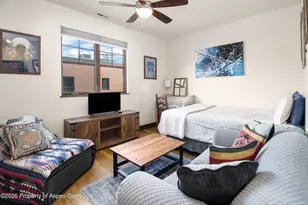 927 Main St, Carbondale, CO 81623 - Photo 10