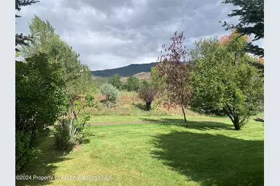 382 Summit Drive, Carbondale, CO 81623 - Photo 2