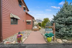 71 Co Rd 301, Parachute, CO 81635 - Photo 6