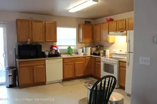 2521 Meadow Cir, Rifle, CO 81650 - Photo 4