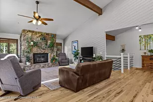 205 Alpine Ct, Glenwood Springs, CO 81601 - Photo 4
