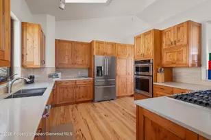 593 Wooden Deer Rd, Carbondale, CO 81623 - Photo 10