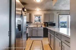 501 Fairway Ave, Rifle, CO 81650 - Photo 10