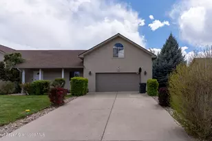 52 Lodge Pole Cir, Parachute, CO 81635 - Photo 4