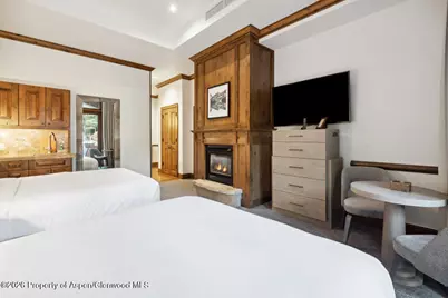 415 E Dean St, Unit 5, Week 5, Aspen, CO 81611 - Photo 20
