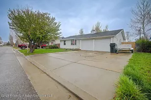 1920 Woodland Ave, Craig, CO 81625 - Photo 2