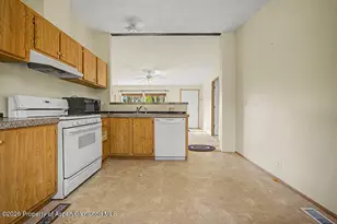 1642 Barclay St, Craig, CO 81625 - Photo 10
