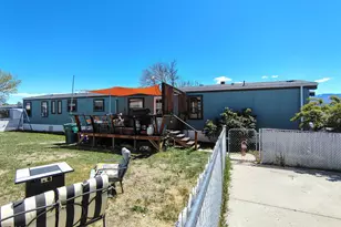 200 W 20th St, Rifle, CO 81650 - Photo 2