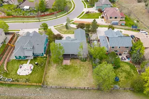 541 Wagon Wheel Cir, New Castle, CO 81647 - Photo 4