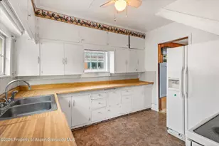 1011 Pitkin Ave, Glenwood Springs, CO 81601 - Photo 14