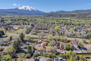 385 S 7th St, Carbondale, CO 81623 - Photo 2
