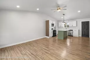 319 Glen Eagle Cir, New Castle, CO 81647 - Photo 6