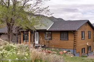 319 Glen Eagle Cir, New Castle, CO 81647 - Photo 2
