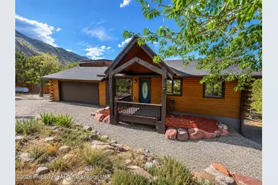 319 Gleneagle Circle, New Castle, CO 81647 - Photo 2