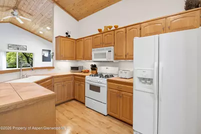 57 Ute Avenue, New Castle, CO 81647 - Photo 6
