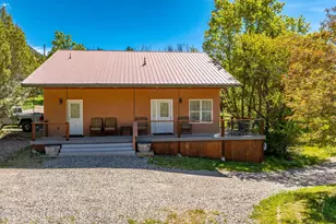 57 Ute Ave, New Castle, CO 81647 - Photo 1