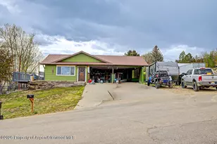952 Green St, Craig, CO 81625 - Photo 4