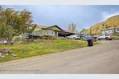 952 Green Street, Craig, CO 81625 - Photo 2