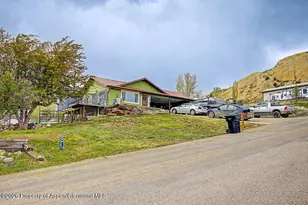 952 Green St, Craig, CO 81625 - Photo 2