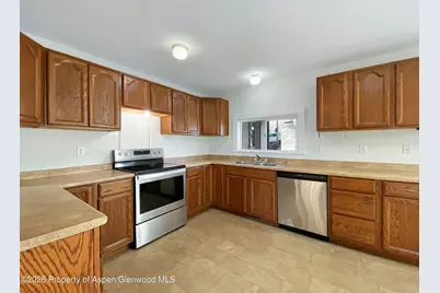 1085 Main Street, Meeker, CO 81641 - Photo 8