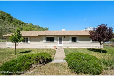 271 Remington Street, Rifle, CO 81650 - Photo 2