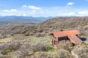 967 Buck Point Dr, Carbondale, CO 81623 - Photo 2