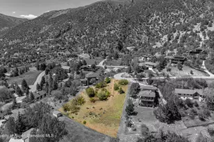818 N Traver Trail, Glenwood Springs, CO 81601 - Photo 1