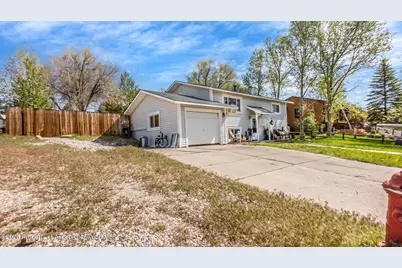 3745 Westridge Court, Craig, CO 81625 - Photo 2