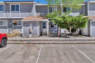 1092 E 7th St, Craig, CO 81625 - Photo 2