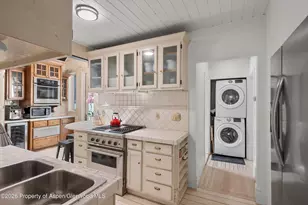 735 W Bleeker St, Aspen, CO 81611 - Photo 12