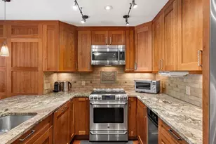 940 Waters Ave, Aspen, CO 81611 - Photo 2