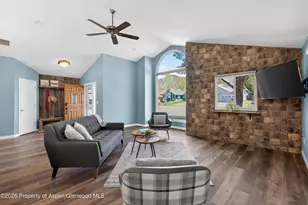 463 Palmetto Dr, New Castle, CO 81647 - Photo 4