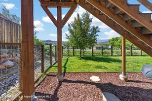 233 Roan Ct, Silt, CO 81652 - Photo 32