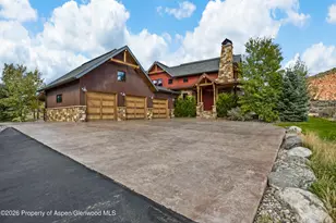 160 Red Cliff Cir, Glenwood Springs, CO 81601 - Photo 4