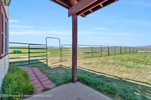 42255 Lookout Ln, Hayden, CO 81639 - Photo 28