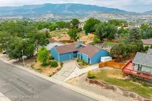 1410 Dogwood Dr, Rifle, CO 81650 - Photo 4