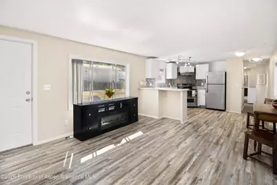 197 E Carson Circle, Parachute, CO 81635 - Photo 6