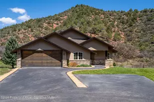 13 Laird Ln, Glenwood Springs, CO 81601 - Photo 2