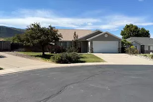 268 Cliff View Cir, Parachute, CO 81635 - Photo 2