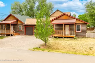 131 2nd St, Silt, CO 81652 - Photo 2