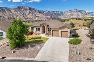 223 Eagle Ridge Dr, Parachute, CO 81635 - Photo 2