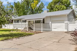 558 Steele St, Craig, CO 81625 - Photo 16