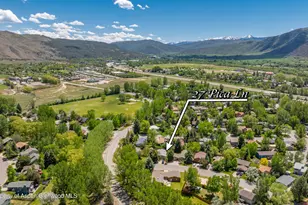 27 Pica Ln, Carbondale, CO 81623 - Photo 14